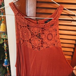 high neck floral lace tank 🧡